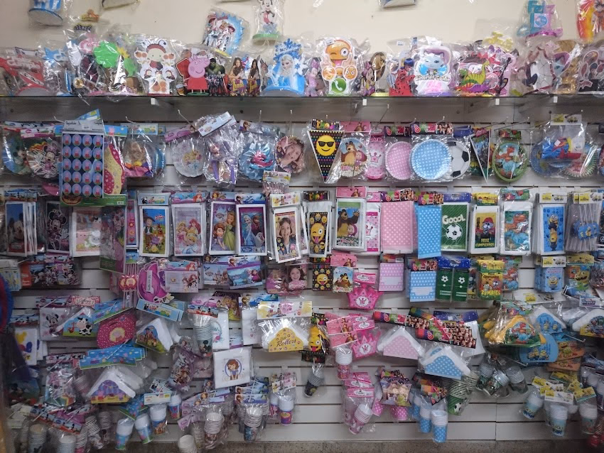 Cotillon Nubes Blancas