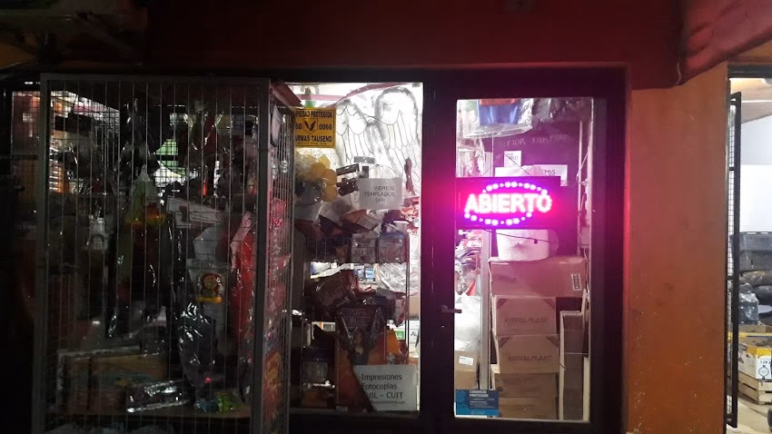 Cotillón y Libreria Roxi