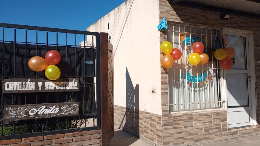 Cotillón y repostería Anita