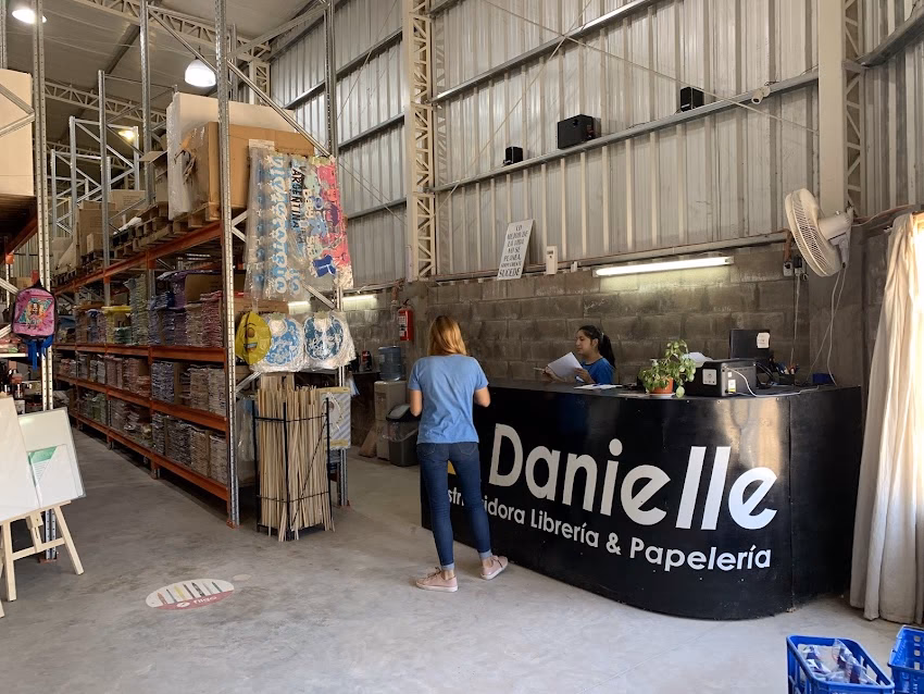 Danielle Distribuidora