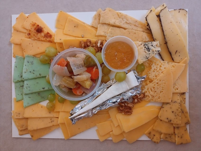 Elementos Café Picadas Delicatessen