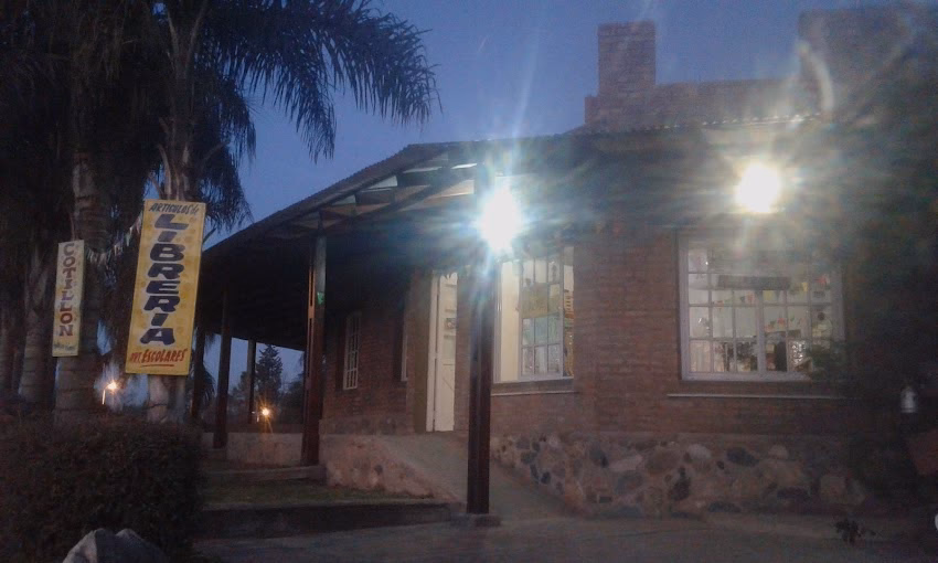 Emmagus Cotillon Libreria