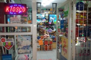 Kiosco y artículo de cotillón Casi Todo