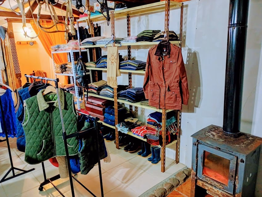 La Familia TolhuinRopaDeCampo