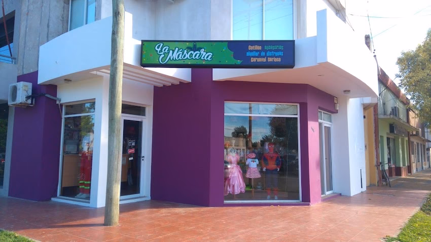 La Máscara Artículos para Cotillón y Alquiler de Disfraces