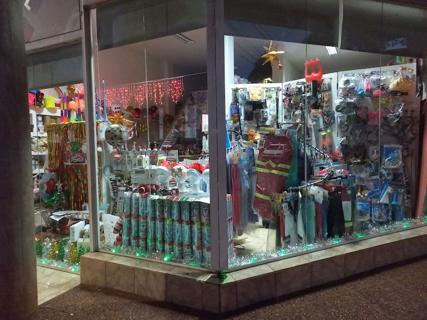 Madi Copetín y Cotillón