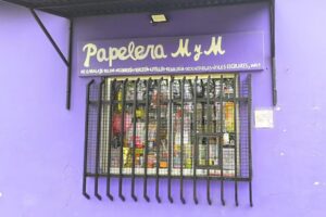 Papelera Mm regaleríalibreríacotillón y más