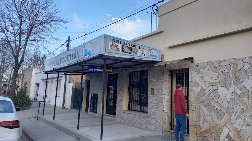 Papelera y cotillón el capricho