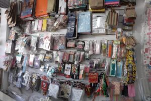 Picco descartables y cotillon