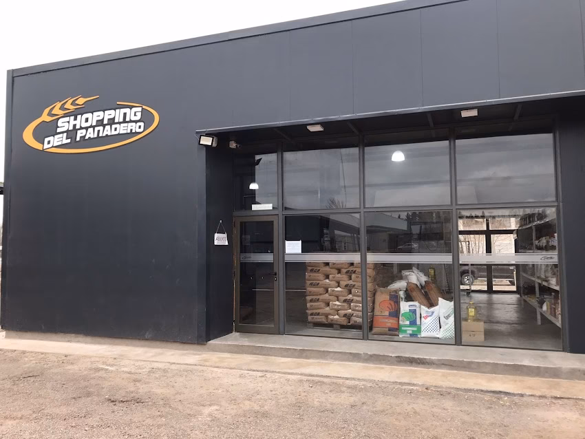 Shopping del Panadero sucursal Tunuyán