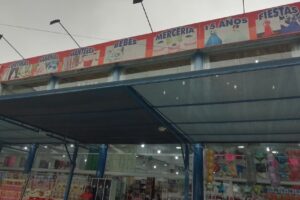 Tienda Juanita Acceso Sur