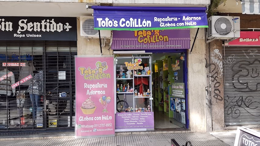 Totos Cotillón
