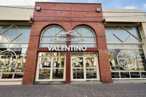 Valentino Villa mercedes