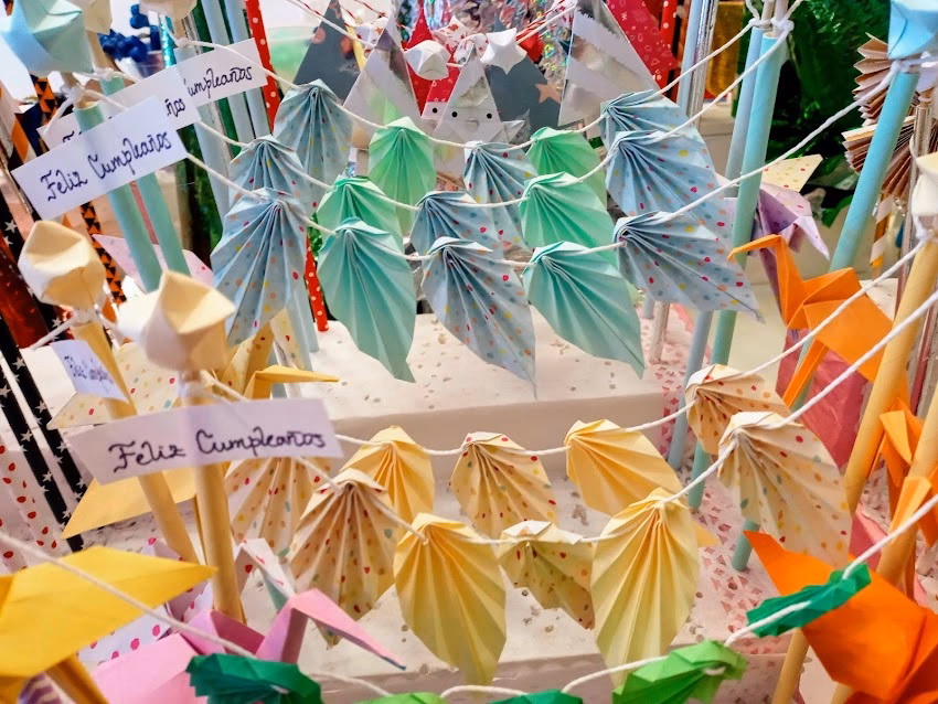 Yo Quiero Ser Alquiler y Venta de Disfraces Cotillón y Repostería